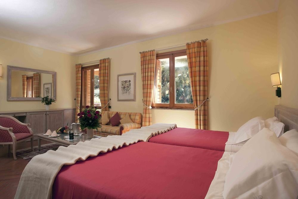 Forte Village Resort - Bouganville Santa Margherita di Pula Zimmer foto